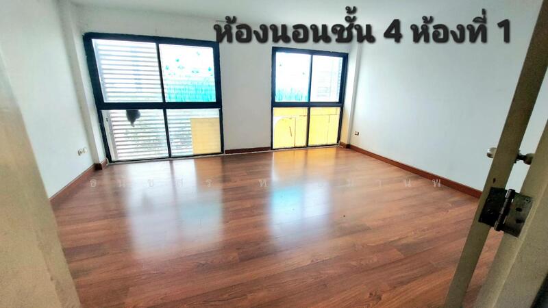 อาคารพาณิชย์ หมู่บ้านดิเอ็นเทอร์ ขาย 9.5 ล้าน 4.5 ชั้น กว้าง 5.5 เมตร, Bangkok, 12 กาญจนาภิเษก ซอย 39, Dok Mai, Prawet, Bangkok, , 618 sqm, Shophouse For Sale, by Thanatsorn Hongmanop, 60156853 - DDproperty.com