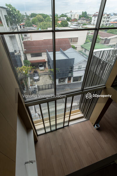 ขาย - ( ขาย ) บ้านเดี่ยว 4 ชั้น Luxury Residential home office รัชดา 32, กรุงเทพ