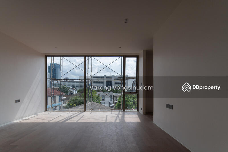 ขาย - ( ขาย ) บ้านเดี่ยว 4 ชั้น Luxury Residential home office รัชดา 32, กรุงเทพ