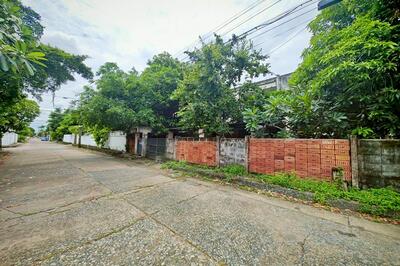 ขาย - ถนนประเสริฐมนูกิจ ซอยเสนานิเวศ119, กรุงเทพ