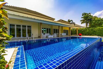 ขาย - Black Mountain Golf Course : แบล็คเมาท์เท่น กอล์ฟ คอร์ส, ประจวบคีรีขันธ์