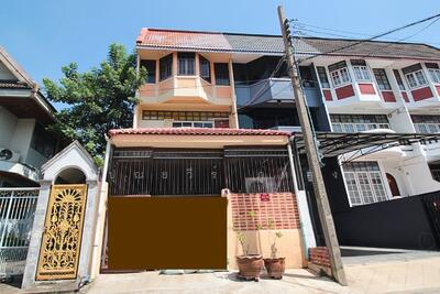 ขาย - ขายทาวน์เฮ้าส์ สุขุมวิท 89 ใกล้ BTS บางจาก ถนนเมน 26 ตรว., กรุงเทพ