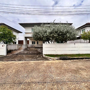 ขาย - Vararom Premium Watcharapol-Chatu Chot : วรารมย์ พรีเมี่ยม วัชรพล-จตุโชติ, กรุงเทพ