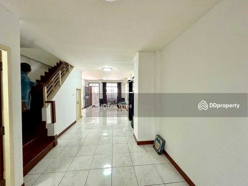 For Sale - Moobaan The Master Royal, Soi Chaloem Phrakiat 53, Bangkok