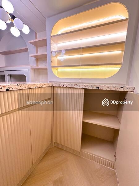 For Sale - Knightsbridge Space Ratchayothin, Bangkok