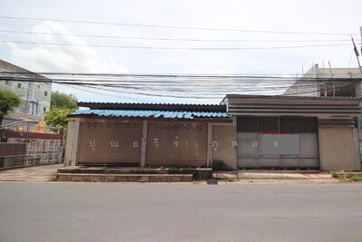 ขาย - ขาย ที่ดิน จรัญสนิทวงศ์ 25 ห่างจากถนนหลัก 700 เมตร ถมแล้ว ฟรีตึก 239 ตรว., กรุงเทพ