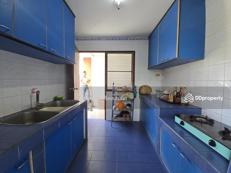 For Sale - 3-storey detached house for sale, split level, 3 bedrooms, 86/5 Sukhumvit Soi 56 Yaek 3-1, Bangkok