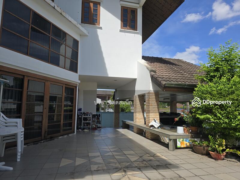 For Sale - 3-storey detached house for sale, split level, 3 bedrooms, 86/5 Sukhumvit Soi 56 Yaek 3-1, Bangkok