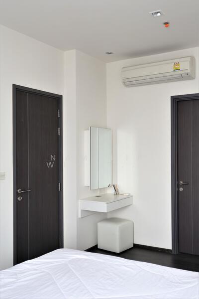 The Edge Sukhumvit 23, Bangkok, 6 Soi Sukhumvit 23, Khlongtoei Nua, Watthana, Bangkok, 1 Bedroom, 43 sqm, Condo For Rent, by Namthip Wiwatmanitsakul, 60158099 - DDproperty.com