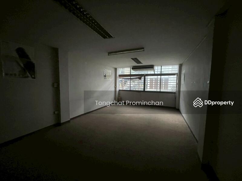 For Rent - Commercial building for rent chatuchak, Chan kasem, Phahonyothin, Bangkok