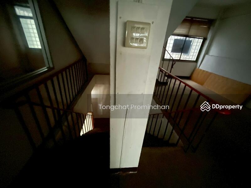 For Rent - Commercial building for rent chatuchak, Chan kasem, Phahonyothin, Bangkok