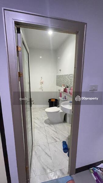 ขาย - ขายทาวน์เฮ้าส์ 2ชั้น 3ห้องนอน 3ห้องน้ำ ราคาดีโครงการ นิราวิลล์ ไอริช ใกล้เซนทรัลมหาชัย, สมุทรสาคร