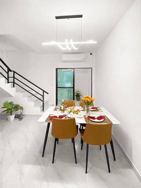 AVENUE PRIME 21, Chon Buri (Pattaya), Nong Pru, Bang Lamung (Pattaya), Chon Buri (Pattaya), 3 Bedrooms, 68 sqm, Townhouse For Sale, by Nirinporn Nirunthanapart, 60158750 - DDproperty.com