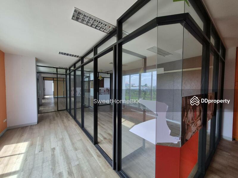 For Rent - ให้เช่า โกดัง1ไร่ พร้อมออฟฟิศ3ชั้น พื้นที่ใช้สอย1460ตรม. ซอยสวนหลวง2, Samut Sakhon