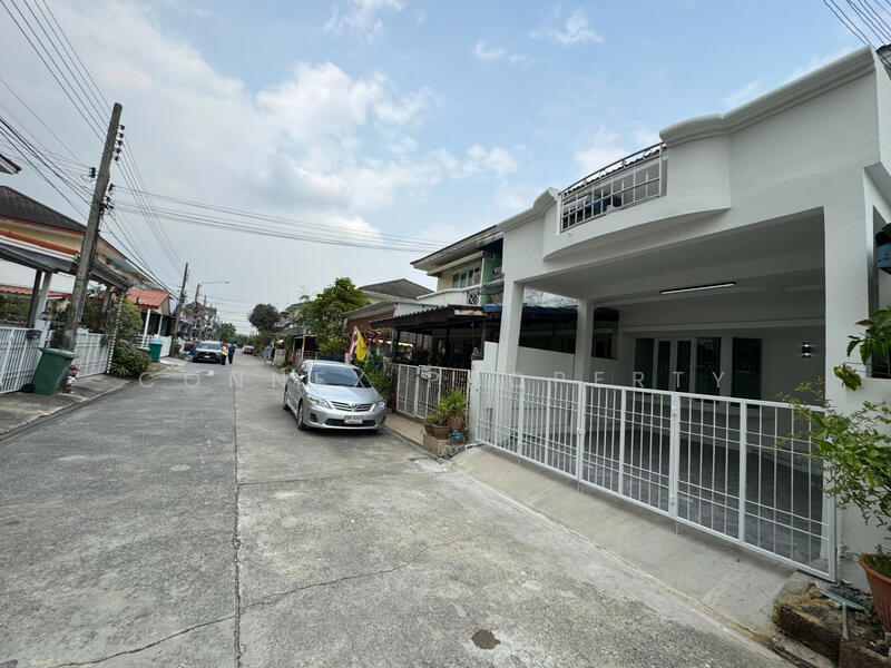 ขาย - Park Gallery Srinakarin : พาร์ค แกลเลอรี่ ศรีนครินทร์, สมุทรปราการ