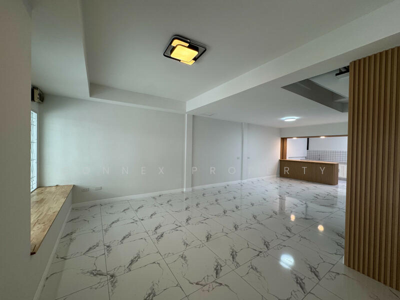 For Sale - Park Gallery Srinakarin, Samut Prakan