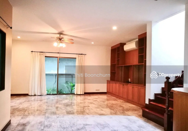 For Rent - 39 exclusive, Bangkok