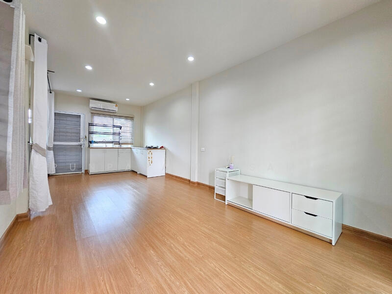BTN Residence, Nonthaburi, Bang Rak Pattana, Bang Bua Thong, Nonthaburi, 3 Bedrooms, 110 sqm, Townhouse For Sale, by Punpapa Rassamee, 60159173 - DDproperty.com