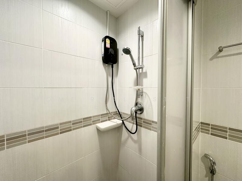 Lumpini Park Rama 9-Ratchada, Bangkok, 888 Chaturathit Road, Bang Kapi, Huai Khwang, Bangkok, 1 Bedroom, 30 sqm, Condo For Rent, by HOME Real Estate Service, 60159291 - DDproperty.com