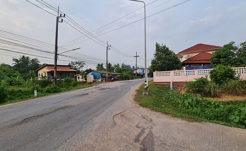 หมู่บ้าน/โครงการ บ้านคลองรำ, Songkhla, 187 หมู่ที่ 4 ถนน คลองแงะ-ปาดังเบซาร์, Thung Mo, Sadao, Songkhla, 3 Bedrooms, 401 sqm, Single Detached House For Sale, by วันวิสา, 60159317 - DDproperty.com