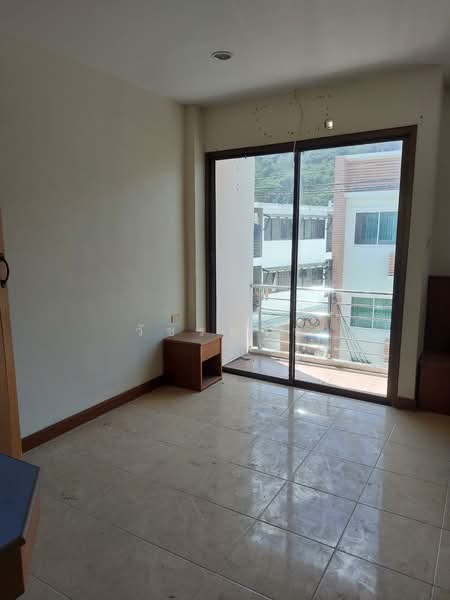 อาคารพาณิชย์ อำเภอกะทู้ จังหวัดภูเก็ต, ภูเก็ต, 168/21 สาย ก., ป่าตอง, กะทู้, ภูเก็ต, 180 ตร.ม., ตึกแถว-อาคารพาณิชย์ ขาย, โดย วัชรพงษ์, 60159738 - DDproperty.com