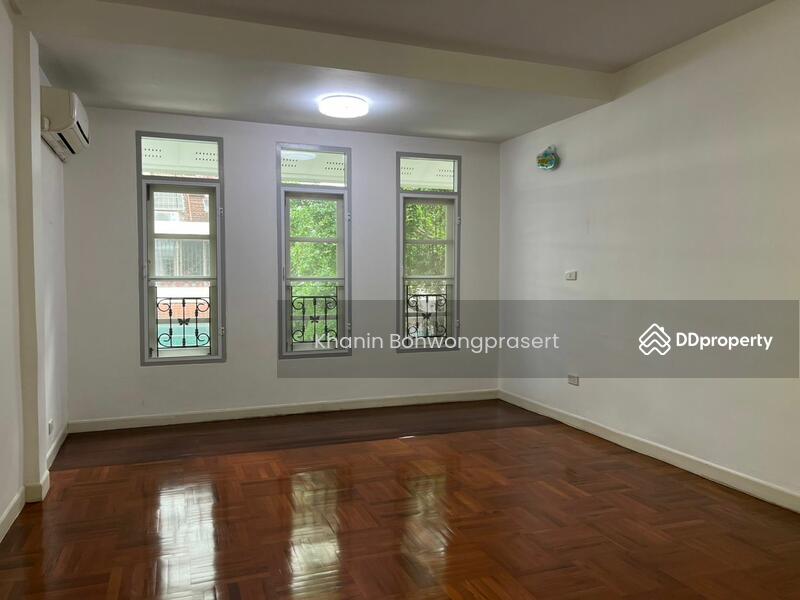 For Rent - Townhouse on SuanPlu Sathorn, Bangkok