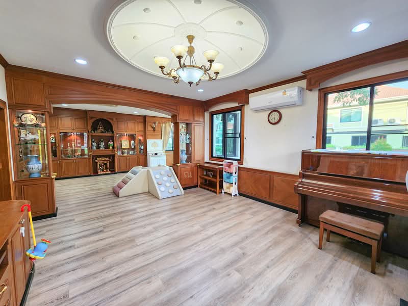 For Sale - บ้านเดี่ยว 2 ชั้น หลังใหญ่ พร้อมสวนกว้าง บนพื้นที่ 156.4 ตร.ว. พื้นที่ใช้สอยกว่า 600 ตร.ม., Samut Prakan