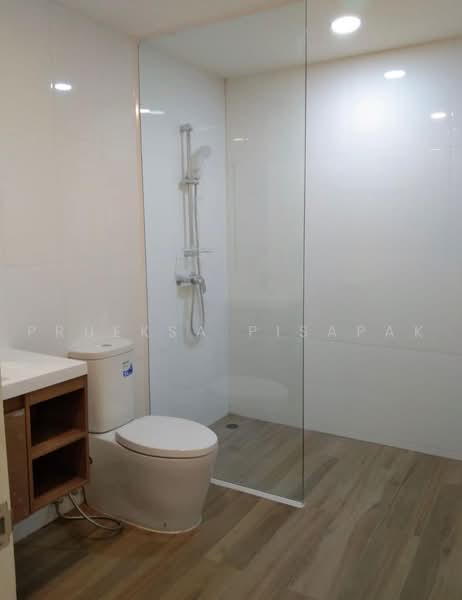 Oriental Towers, Bangkok, 25 Soi Ekkamai 12, Ekkamai Road, Khlong Tan Nua, Watthana, Bangkok, 3 Bedrooms, 315 sqm, Condo For Sale, by Prueksa Pisapak, 60160385 - DDproperty.com
