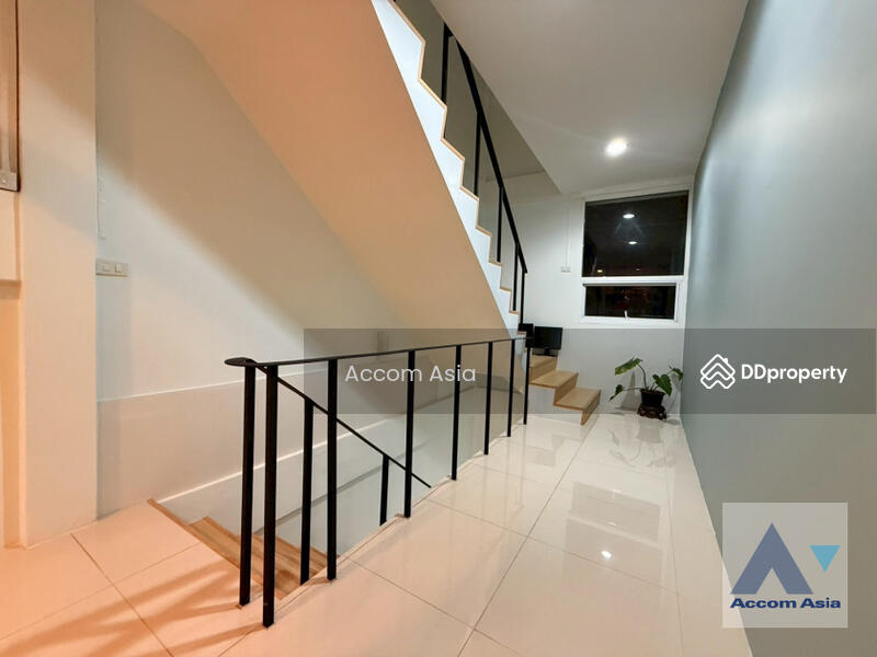 ให้เช่า - Home Office Newly renovated Homeoffice 3.5 story - Next to Sirinrat & Monarom Building UNIT DETAIL, กรุงเทพ