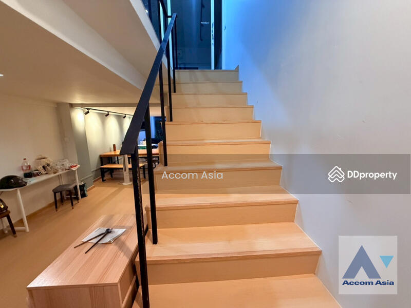 ให้เช่า - Home Office Newly renovated Homeoffice 3.5 story - Next to Sirinrat & Monarom Building UNIT DETAIL, กรุงเทพ