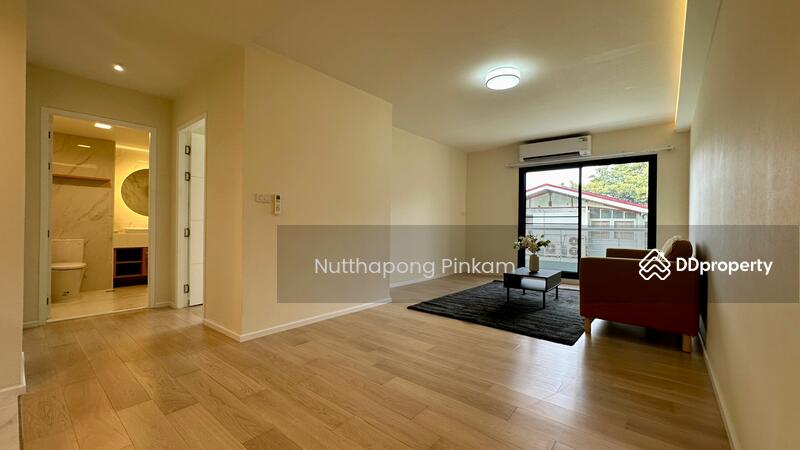 For Sale - Charn Issara City Home, Bangkok