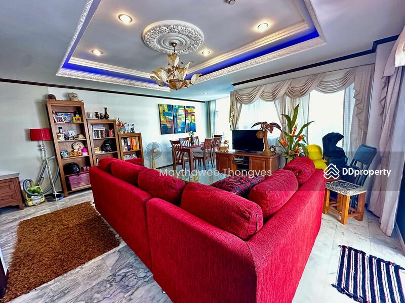 For Sale - Siam Oriental Twins, Chon Buri