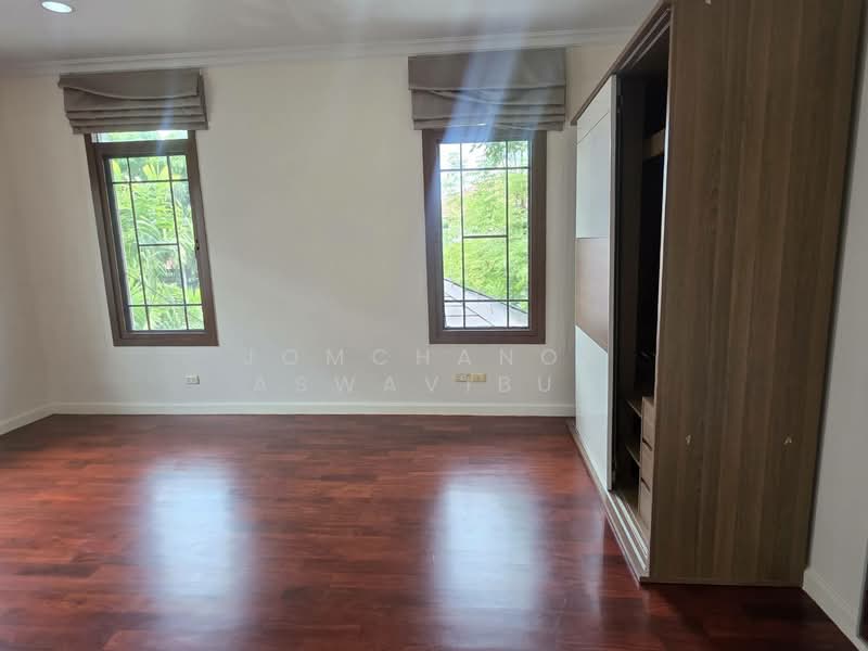Narasiri Pattanakarn-Srinakarin, Bangkok, 878 Soi Srinakarin 20, Khlong Chan, Bang Kapi, Bangkok, 4 Bedrooms, 350 sqm, Single Detached House For Rent, by Jomchanok Aswavibul, 60161087 - DDproperty.com