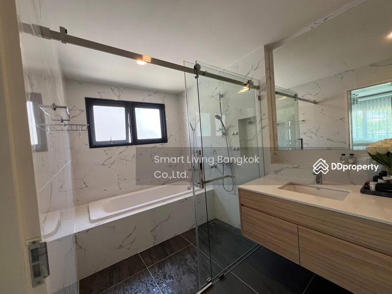 For Rent - Centro Bangna-Srinakarin, Samut Prakan