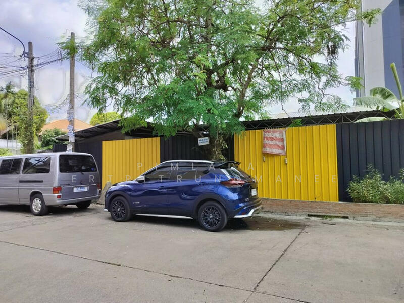 ที่ดินแถมสิ่งปลูกสร้าง ซอยรามคำแหง 30, Bangkok, - -, Hua Mak, Bang Kapi, Bangkok, , 1,472 sqm, Land For Sale, by Pimlada Lertritrungmanee, 60161535 - DDproperty.com