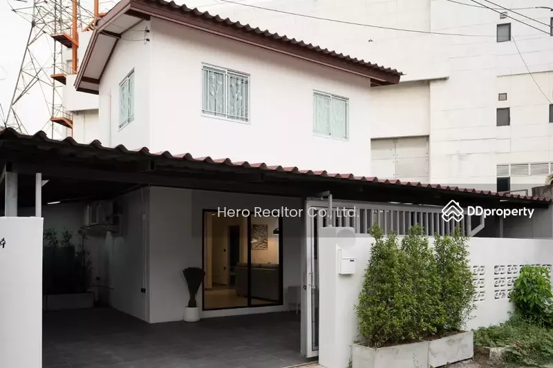 For Rent - For Rent Bangkok House Huai Khwang Pracharat Bamphen MRT Huai Khwang BRE25739, Bangkok
