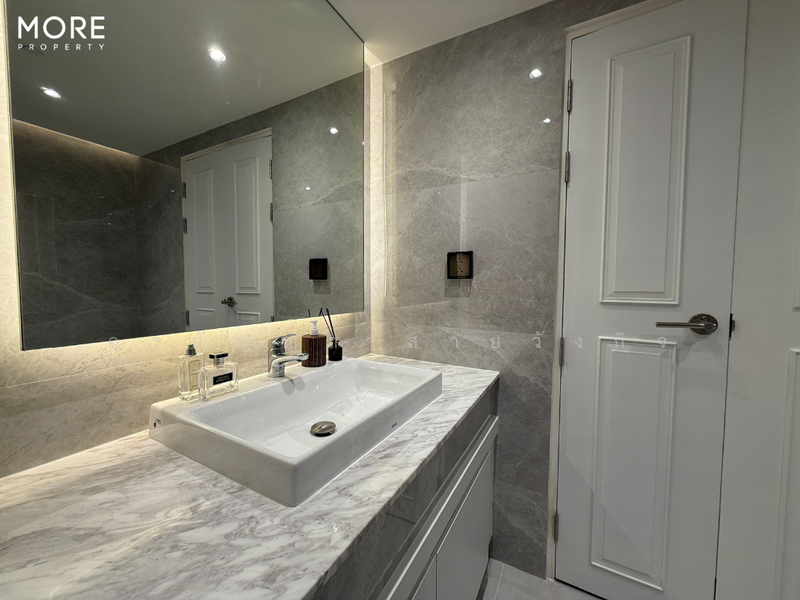 For Sale - Hill Side Plaza and Condominium, Chiang Mai