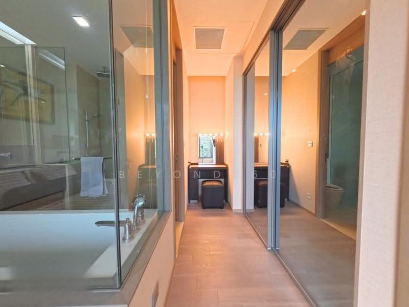 The Esse Asoke, Bangkok, 333 Soi Sukhumvit 21, Sukhumvit Road, Khlongtoei Nua, Watthana, Bangkok, 1 Bedroom, 48 sqm, Condo For Rent, by Beyond360, 60161984 - DDproperty.com