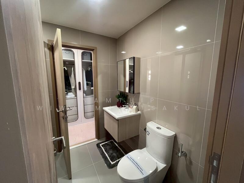 The Base Urban Rama 9, Bangkok, Huai Khwang, Huai Khwang, Bangkok, 1 Bedroom, 28 sqm, Condo For Sale, by Namthip Wiwatmanitsakul, 60162235 - DDproperty.com