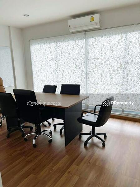 For Rent - VENUE ID Petchkasem 81, Bangkok