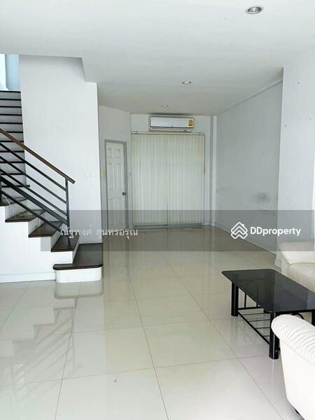 For Rent - VENUE ID Petchkasem 81, Bangkok