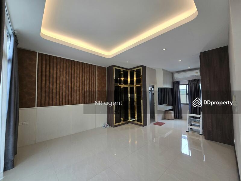 For Rent - District Ekkamai - Ramintra, Bangkok