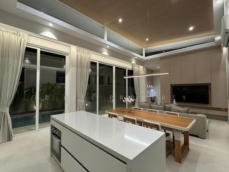 7S0165 Pool villa for sale 15,300,000 baht 3 bedrooom 3 bathroom located at rawai, phuket, Rawai, Muang Phuket, Phuket, 3 Bedrooms, 270 sqm, Villa For Sale, by PK LIFE Property, 60162418 - DDproperty.com