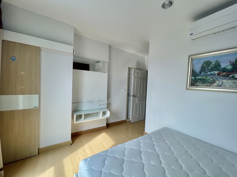 Life @ Ratchada-Huai Khwang, Bangkok, 189 Pracharatbamphen Road, Huai Khwang, Huai Khwang, Bangkok, 2 Bedrooms, 56 sqm, Condo For Sale, by Nami E., 60162457 - DDproperty.com