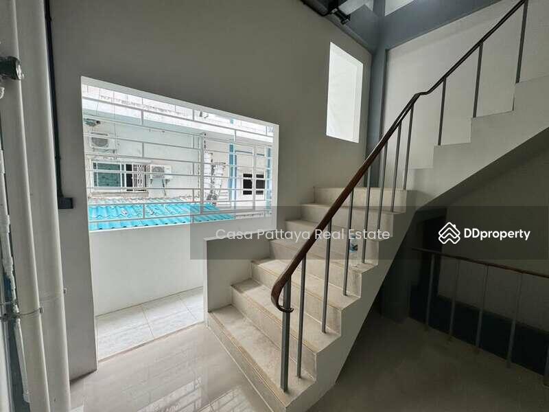 For Sale - 5-storey commercial building, Somprasong Project, Chon Buri