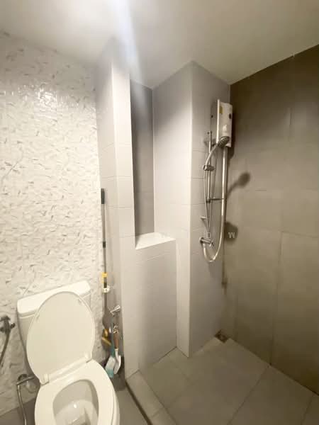 The Trust Condo @ BTS Erawan, Samut Prakan, 92 Sukhumvit Road, Pak Nam, Muang Samut Prakarn, Samut Prakan, 1 Bedroom, 29 sqm, Condo For Rent, by เชอ พร็อพ, 60162803 - DDproperty.com