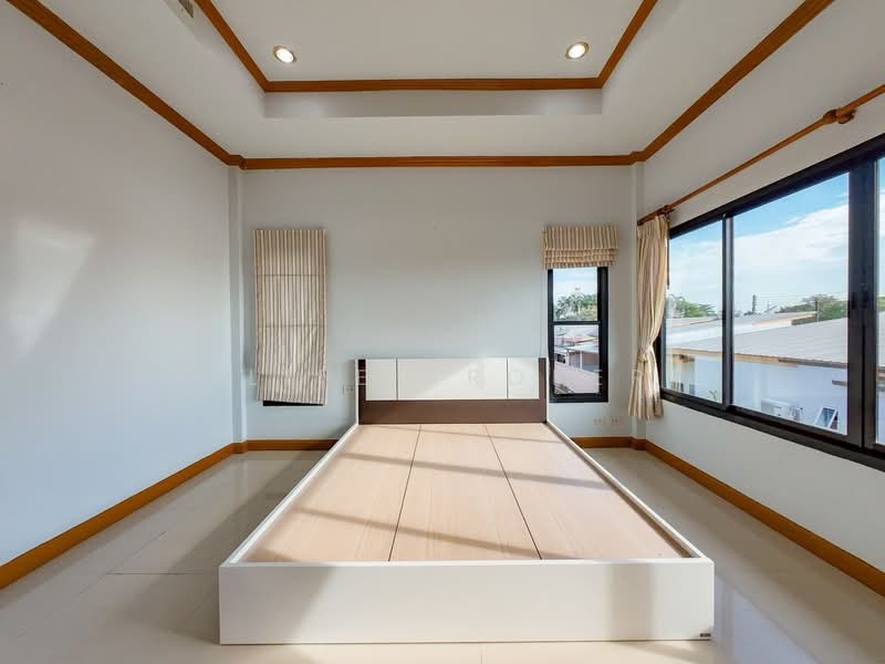 8S0201 Pool villa for sale 8,190,000 baht 3 bedroom 3 bathroom located at chalong, Phuket, Chalong, Muang Phuket, Phuket, 3 Bedrooms, 240 sqm, Villa For Rent, by PK Life Property, 60163142 - DDproperty.com