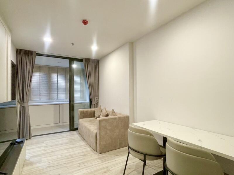 XT Huaikhwang, Bangkok, 244 Ratchadaphisek Road, Huai Khwang, Bangkok, 1 Bedroom, 35 sqm, Condo For Sale, by Supassara Sirinai, 60163324 - DDproperty.com