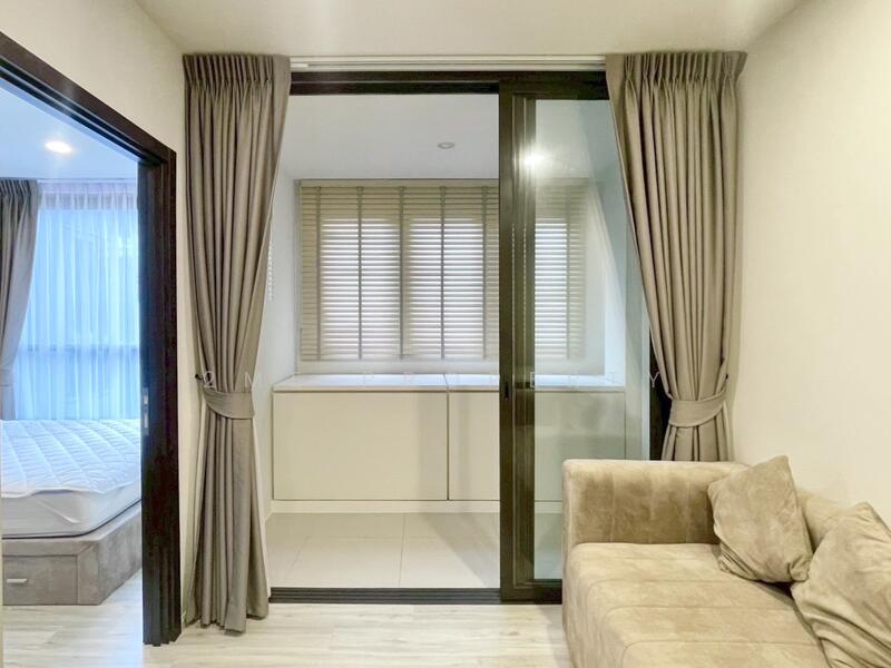 XT Huaikhwang, Bangkok, 244 Ratchadaphisek Road, Huai Khwang, Bangkok, 1 Bedroom, 35 sqm, Condo For Sale, by Supassara Sirinai, 60163324 - DDproperty.com