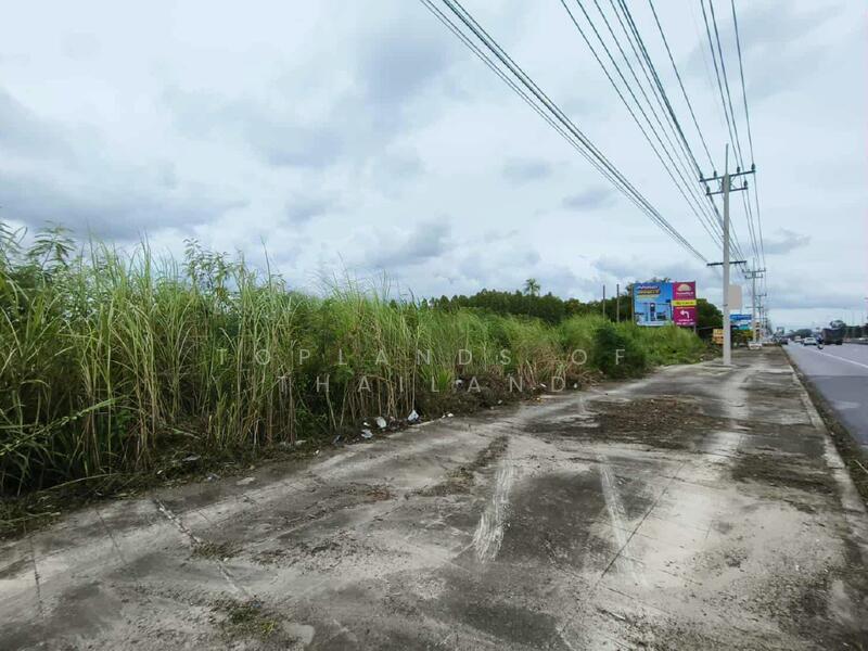 ขาย ที่ดินแหลมฉบัง ใกล้นิคมอุตสาหกรรม แหล่งชุมชน เนื้อที่ 73 ไร่ หน้ากว้าง 325 m. ถนนกว้าง 47 m., Chon Buri (Pattaya), Bang Lamung, Bang Lamung (Pattaya), Chon Buri (Pattaya), , 117,364 sqm, Land For Sale, by TopLands of Thailand, 60163383 - DDproperty.com